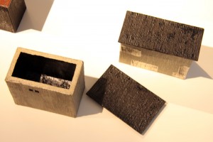 土井 宏友　欅 小屋シリーズ 一木削り出し花器　28,350円（税込）