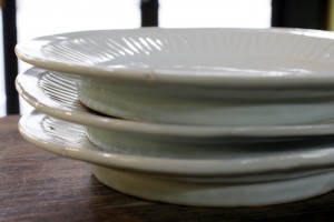 藤塚 光男　白磁鎬 6寸皿　4,200円（税込）