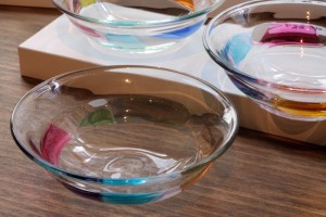 植原 美穂子　モザイク皿（小）　1,050円（税込）