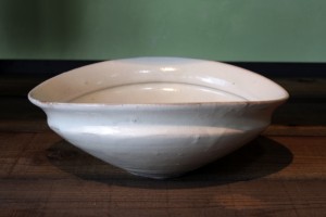 荒賀 文成 粉引五寸馬たらい鉢 3,150円(税込) 荒賀 文成 粉引五寸馬たらい鉢 3,150円(税込)