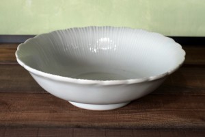 藤塚 光男 白磁花形7寸鉢 14,700円(税込) 藤塚 光男 白磁花形7寸鉢 14,700円(税込)