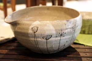 清水 しおり 片口鉢 7,875円(税込) 清水 しおり 片口鉢 7,875円(税込)