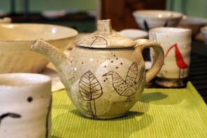 清水 しおり　ポット（ハト）　10,500円（税込）